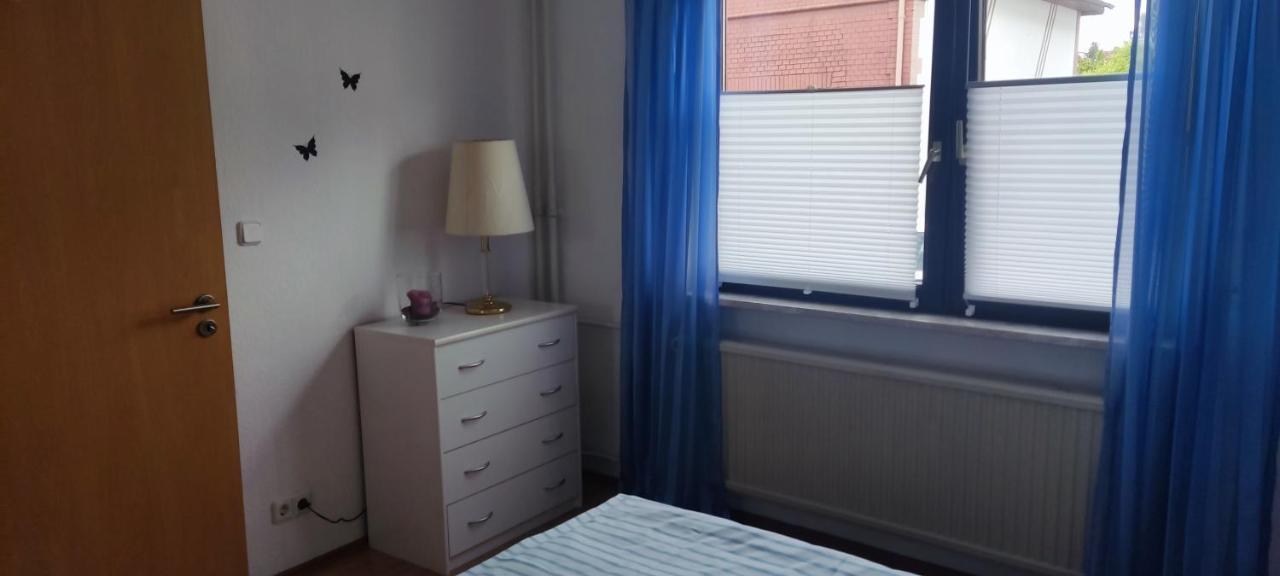 Schoene 3 Zi. Ferienwohnung Vor Den Toren Frankfurt Dreieich Buitenkant foto