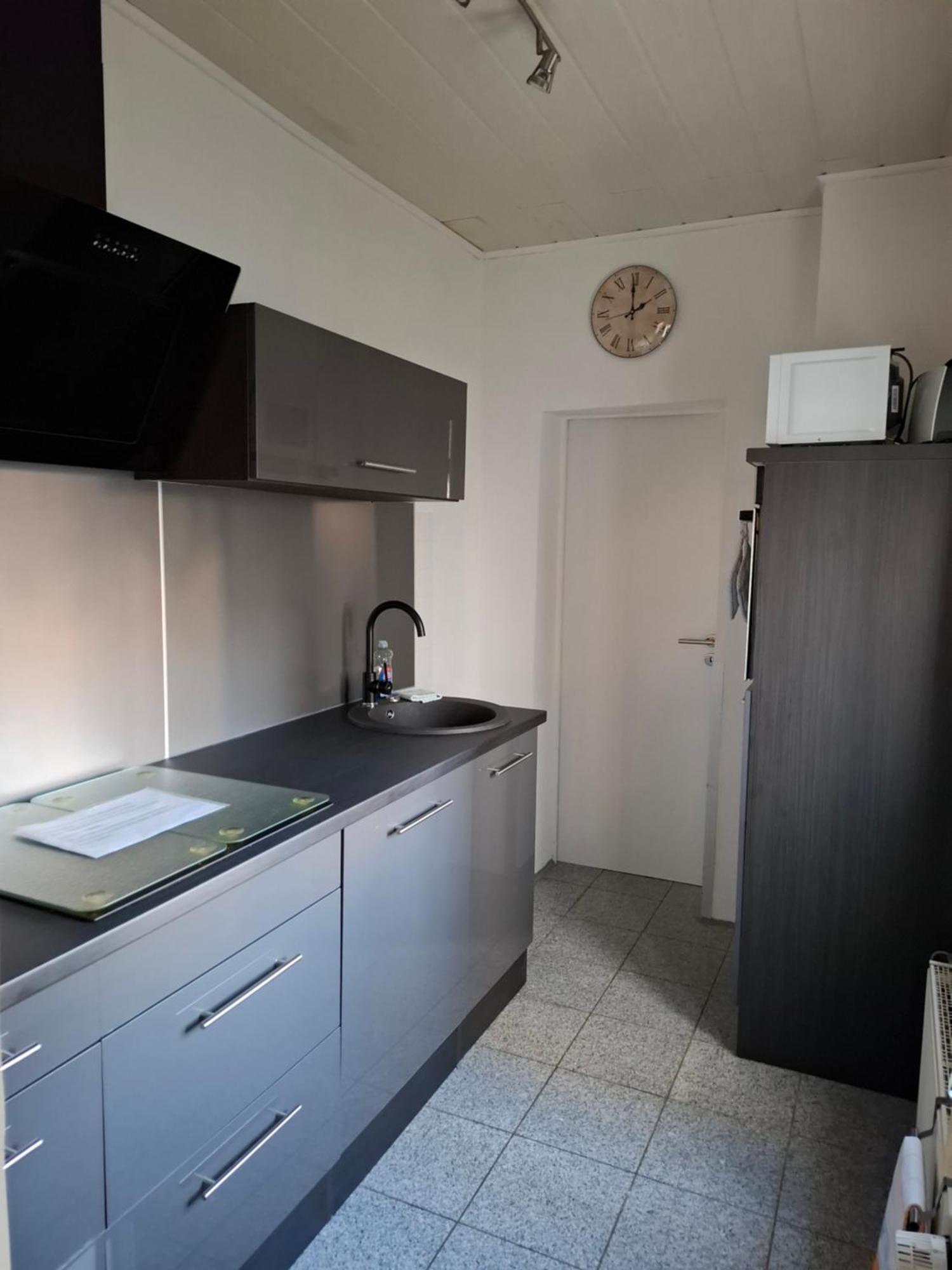 Schoene 3 Zi. Ferienwohnung Vor Den Toren Frankfurt Dreieich Buitenkant foto