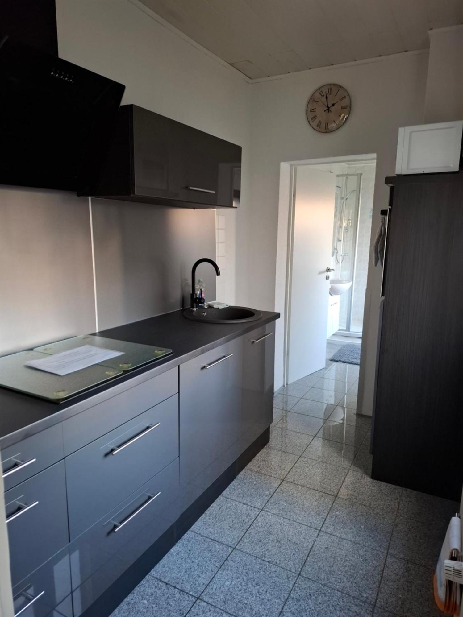 Schoene 3 Zi. Ferienwohnung Vor Den Toren Frankfurt Dreieich Buitenkant foto